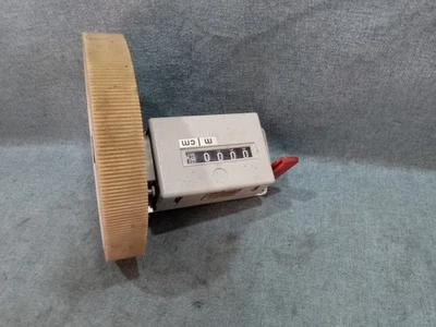 Baumer Encoder Wheel Mechanical Counter M+CM M410.01RA03G, 279952 19, 5 Digit - Image 1 of 4