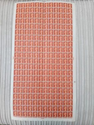 GB QEII 1967 Machin definitive 1/2d  orange SG 723 full sheet 240 stamps MNH - Image 1 of 2