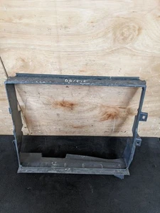 DACIA DUSTER HS 1.5 DIESEL RADIATOR SUPPORT PANEL SURROUND TRIM 215596391R - Picture 1 of 4
