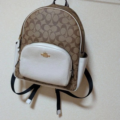 Import duty included  Coach Signature Canvas Backpack Brown/White PVC Leather - Image 1 of 4