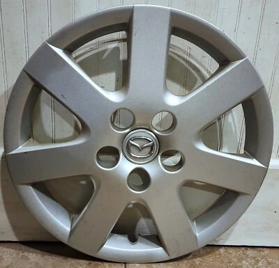 (1) Genuine OEM 2005-2008 Mazda 6 16" Hubcap Wheel Cover #0A p/n GM6G-37-170 - Image 1 of 4
