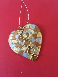 Silber und Gold Perlen Handarbeit Papier bedeckt Herz - Bild 1 von 6