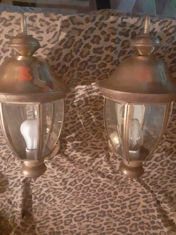 MID CENTURY COLONIAL BRASS PORCH LANTERNS ENTRANCE LIGHTS 17"T CURVE BEVEL GLASS Cover