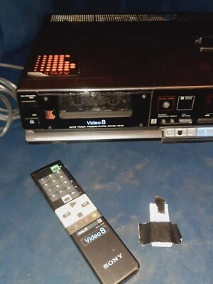 Sony EV-A300EC |Pal Video 8 Cassette Recorder+ Telecomando testato vintage  - Immagine 1 di 4