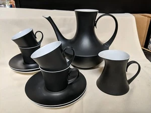 Espana Noche Block Bidasoa Spain Tea/Coffee Pot, Creamer, Cups & Saucers - Picture 1 of 4
