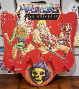 Vintage Mattel MOTU ATF 1985 Action Figure Coat Hanger RARE He Man Skeletor - Picture 1 of 4