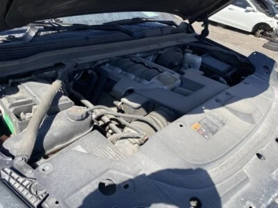 Used A/C Temperature Control Module fits: 2016 Cadillac Escalade esv Temperature - Image 1 of 4