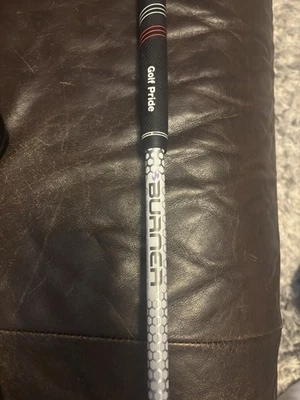 Queimador super rápido Taylormade 5 madeira 18° destro matriz Ozik aderência orgulho golfe - Imagem 1 de 4