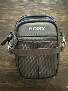 Sony LCSCSJ Kameratasche für ausgewählte Sony Digitalkameras schwarz - Bild 1 von 5