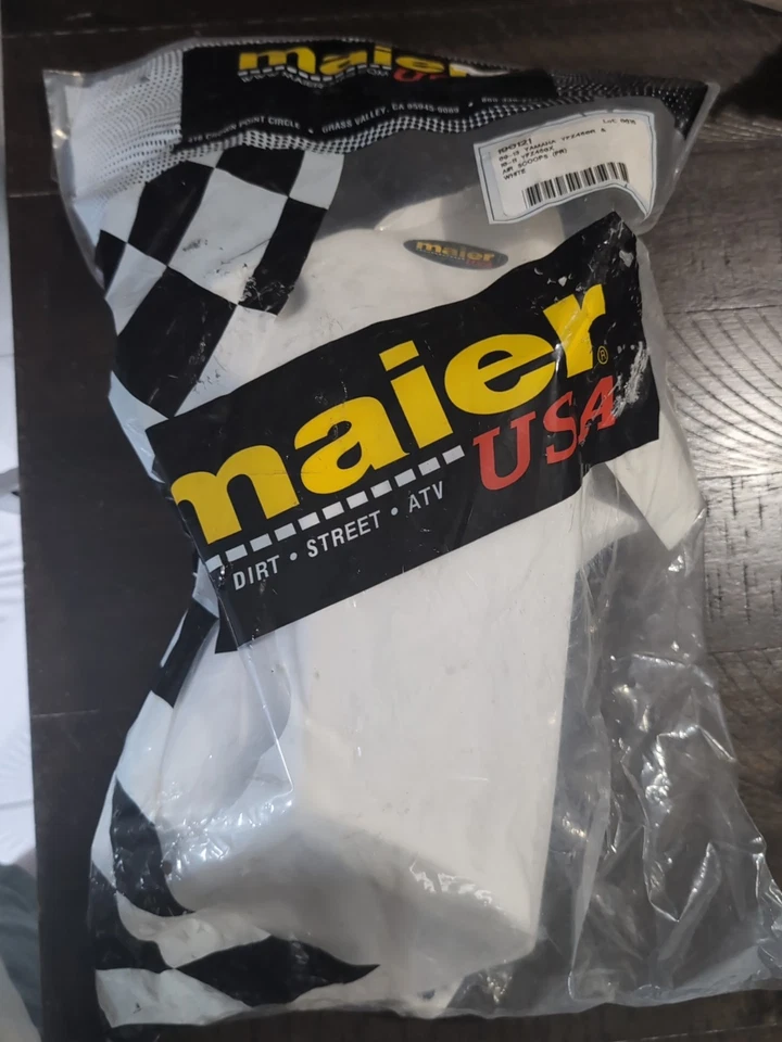 MAIER RADIATOR AIR SCOOPS/SIDE PANEL White YAMAHA YFZ450 #190121 - Image 1 of 4