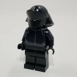 Lego Star Wars - First Order Crew Member Fleet Engineer/ Gunner Reddish 75104 - Picture 1 of 3