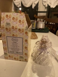 PRECIOUS MOMENTS 2003 mit Spitze geziert Engel Mädchen/Vogel Ornament 113628 NEU NEUWERTIG - Bild 1 von 5