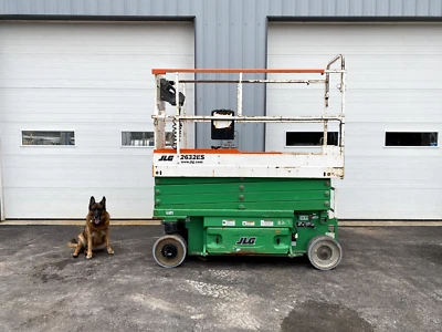 2016 JLG 2632ES 26 ФУТОВ САМОХОДНЫЙ ЭЛЕКТРИЧЕСКИЙ НОЖНИЧНЫЙ ПОДЪЕМНИК РАБОЧАЯ ВЫСОТА 32 ФУТА - Изображение 1 из 4