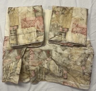 Croscill Box Pleat Queen Size Dust Ruffle Bed Skirt & 2 Standard Pillow Shams - Image 1 of 4