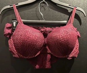 Victoria’s Secret Very Sexy Maroon Lace Push-up Bra Set 36C Size L NWT - Picture 1 of 6