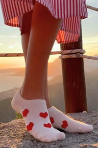 FUZZY white cotton footies with hearts - Picture 1 of 4