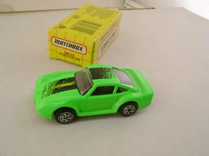1993 MATCHBOX SUPERFAST #51 GREEN 959 PORSCHE NEW IN BOX - Picture 1 of 5