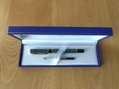 Waterman Laureat Fountain Pen Green - Image 1 of 4