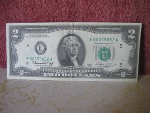 1976 TWO DOLLAR BILL E 00375852 A XF-AU - Picture 1 of 2