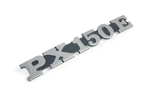 Badge side panel -VESPA- PX150 E- Vespa PX150 (1977-1983) with fixing clips - Picture 1 of 1