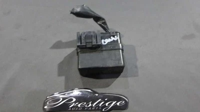 Nissan 350z 03-06 H/L caixa de relé de lâmpada traseira de lavagem fabricante de equipamento original 04 05 2003 2004 2005 2006  - Imagem 1 de 4