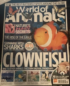 WORLD OF ANIMALS CLOWNFISH - Picture 1 of 1