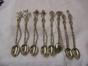 Vintage Italy set of 8 silver Ornate Baroque Spoons Cherub Horse Lion Crest - Picture 1 of 7