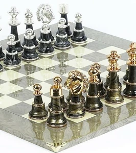 Magnificent Chessmen set with the Superior Chessboard by Cambor made in Europe - Picture 1 of 10