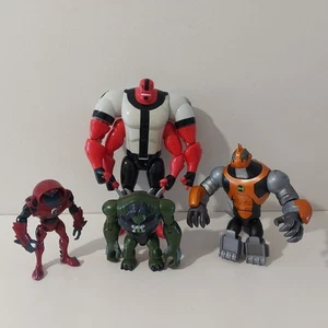 Ben 10 Action Figures Bundle Job Lot Bandai - Picture 1 of 5