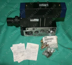 Parker valve H2567BKCB9166B V-443P 5599-2 PS4138166P H2 - Picture 1 of 5
