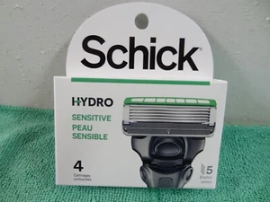 NUOVE ricariche lama rasoio Schick Hydro Sensitive per uomo-4 cartucce - Foto 1 di 5