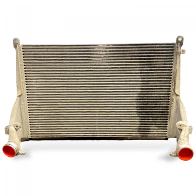 Actros MP4 Antos Arocs TP1899121 Ladeluftkühler 9605000702 A9605000702 - Bild 1 von 4