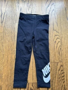 Nike girls leggings Size 4T NWT - Picture 1 of 3