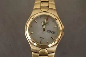 Citizen E101-K17551 WR 100 Eco Drive Day Date Gold Tone Mens Watch AS-IS #2 - Picture 1 of 4