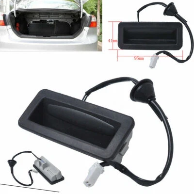 FORD FOCUS MK2 / FORD C-MAX REAR TAILGATE BUTTON OPENER 1346324 - Image 1 of 4