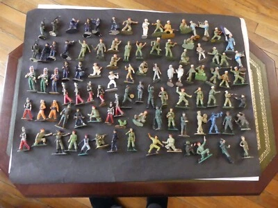 LOT DE 90 FIGURINES STARLUX ET AUTRES MARQUES SURTOUT MILITAIRES FRANCAIS - Photo 1/4