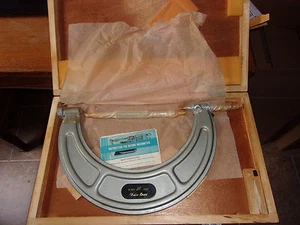 Chuan Brand 9"-10" Mechanical RATCHETSTOP Outside Micrometer .0001" Graduation - Picture 1 of 4