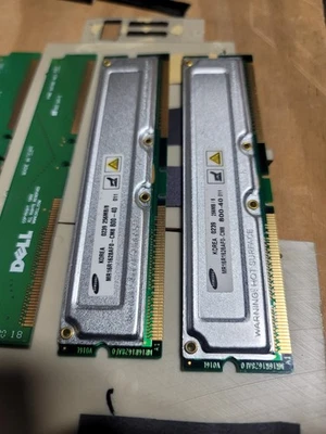 Genuine 512MB (2x 256MB) Samsung MR16R1628AF0-CM8 PC800-40 NON-ECC Rambus Memory - Image 1 of 4