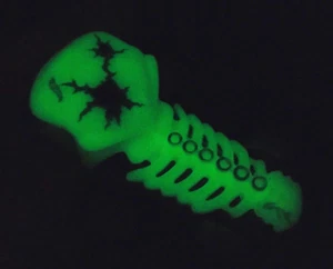 Hot Wheels SKULL CRUSHER 2009 Mattel Glow in the Dark R1186 Collectible RGUC - Picture 1 of 10