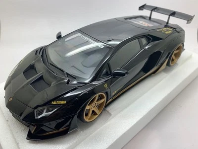 AUTOART LIBERTY WALK LAMBORGHINI AVENTADOR NEGRO CON DETALLES DORADOS 79184 1/18 - Imagen 1 de 4