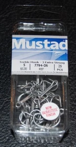 25 Pack Mustad 7794-DS Size 5 Durasteel Saltwater 3X Treble Hooks 7794DS-05 - Picture 1 of 2