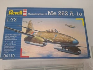 1:72 Scale Revell Model Kit - Messerschmitt ME 262 A-La - Picture 1 of 5
