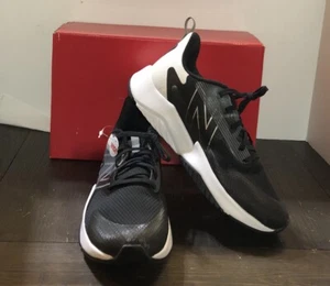New Balance Rave Run v2 Sneaker Black & White Size 7 Wide New In Box - Picture 1 of 9