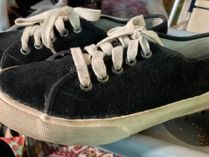 GAP Mens Black Suede Lace-Up Sneakers 9 M ... Great Shape ... Retro Look - Picture 1 of 7