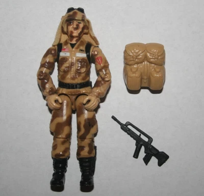 Vintage 1985 G.I. Figura de acción de colección Joe Dusty-Hasbro con arma y mochila Foto 1 de 2