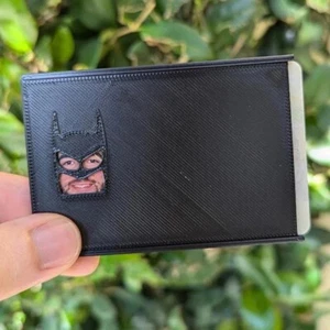Hero ID Multiple Card Slots For Men And Woman Wallet Stylish Superhero Design - Picture 1 of 9