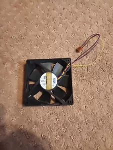 AVC DS09225R12H Desktop Cooling Fan 92mm x 25mm 12VDC 0.41A PWM 4-PIN DELL MWXCG - Picture 1 of 10