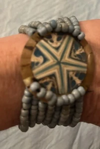 VINTAGE MULTI STRAND FAUX BEADS STRAND BRACELET Beautifully Inlaid  Handcrafted - Picture 1 of 7