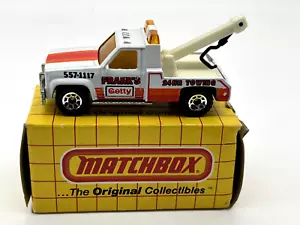 Matchbox MB21 1987 GMC Wrecker Frank's Getty Tow Truck White In Collectors Box - Picture 1 of 9