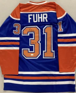 Camiseta deportiva firmada de Grant Fuhr #31 de los Oilers autógrafo de hockey HOF 03 inscripción JSA - Imagen 1 de 4